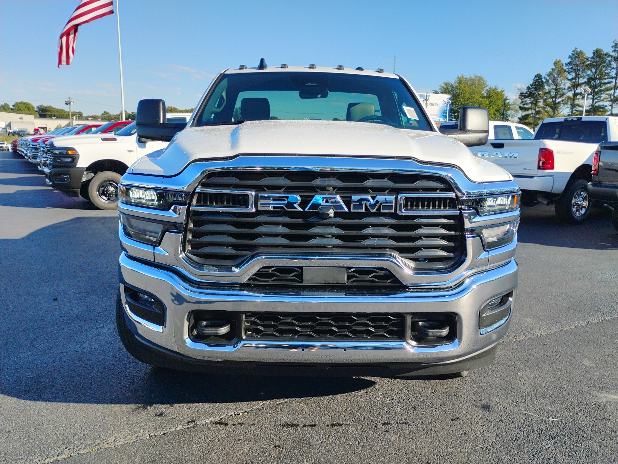 2027 Ram 3500 Tradesman photo 2