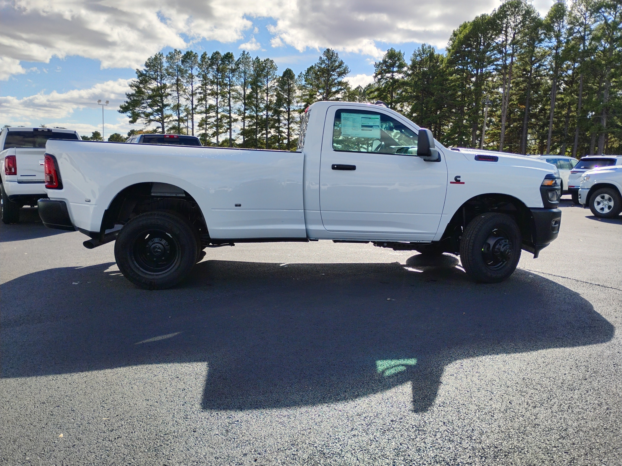 2027 Ram 3500 Tradesman photo 4