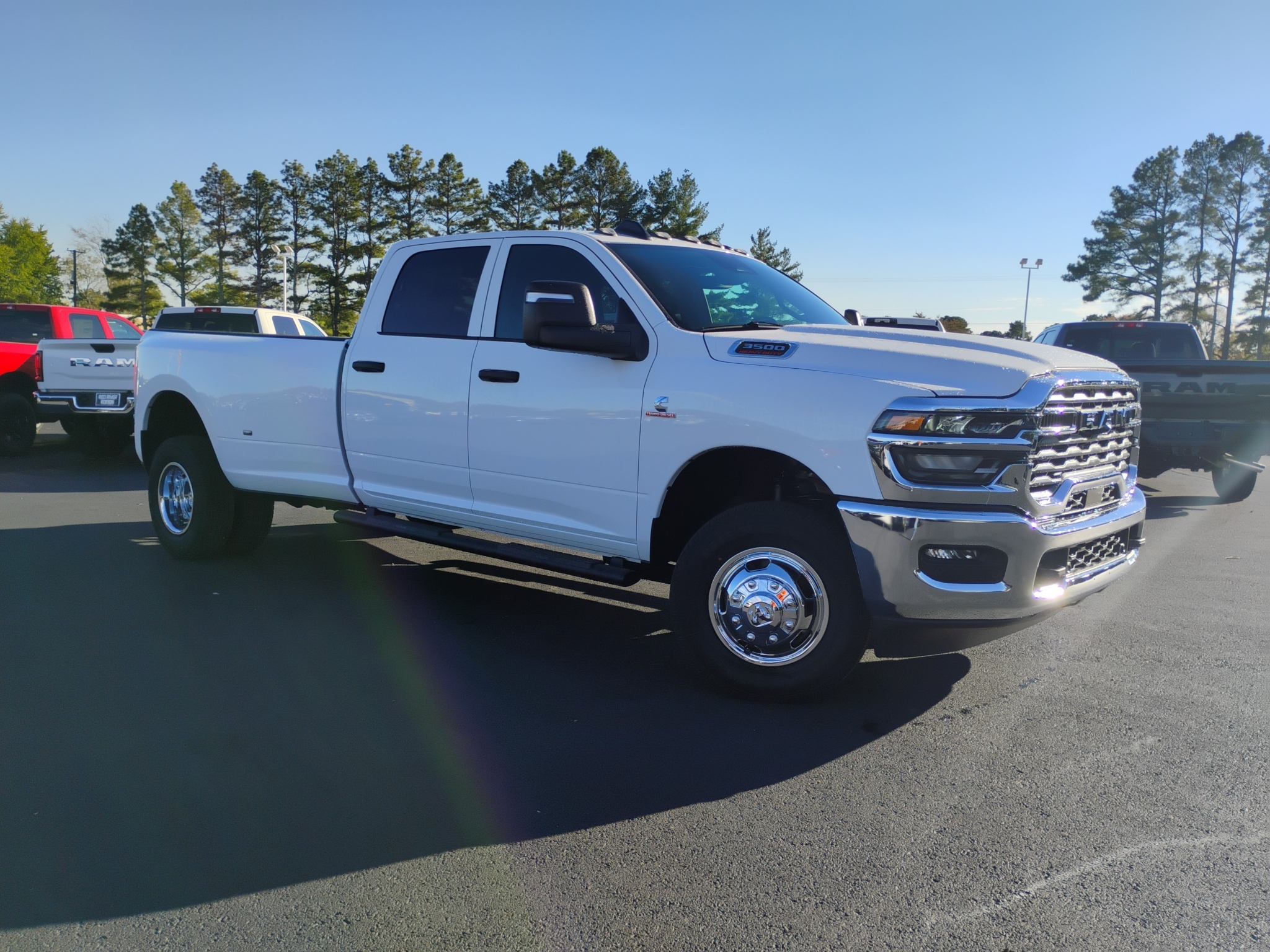 2027 Ram 3500 Tradesman photo 3