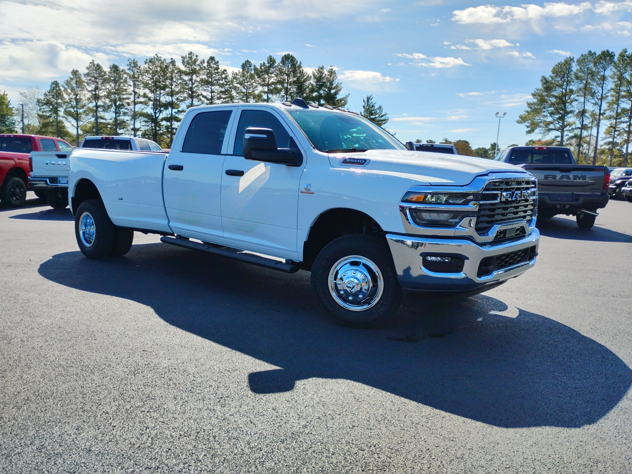 2027 Ram 3500 Tradesman photo 3