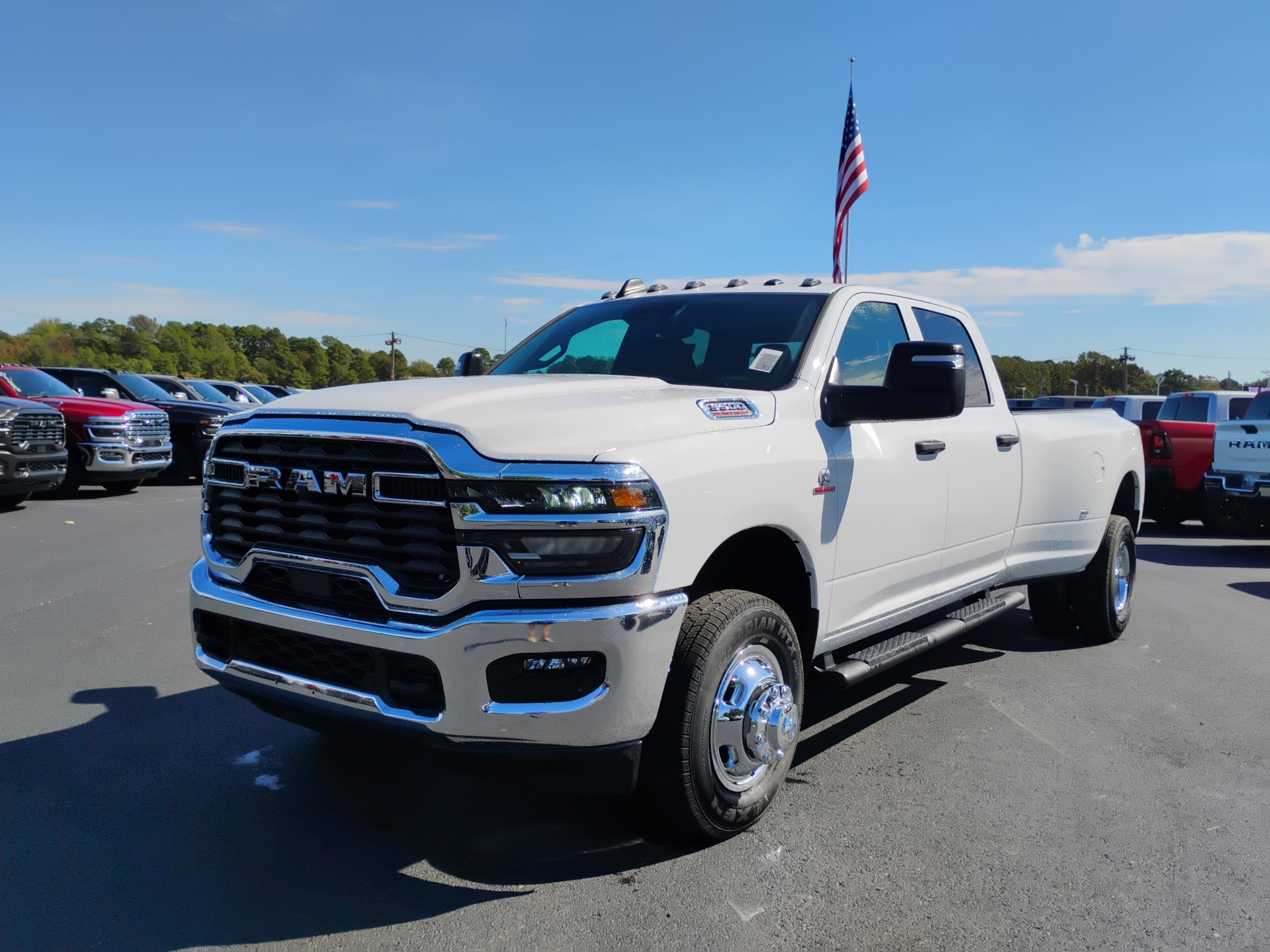 2027 Ram 3500 Tradesman photo 1