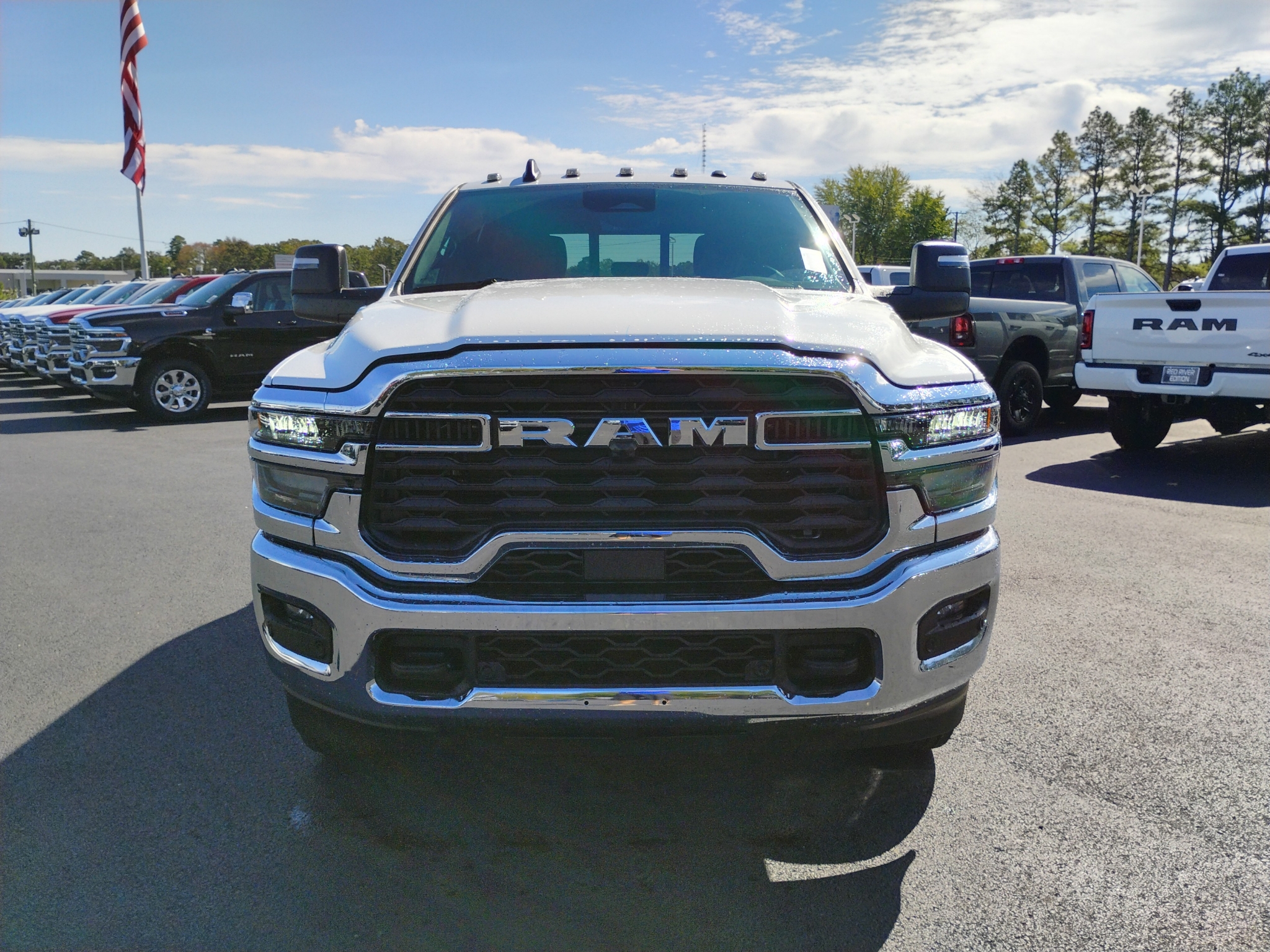 2027 Ram 3500 Tradesman photo 2