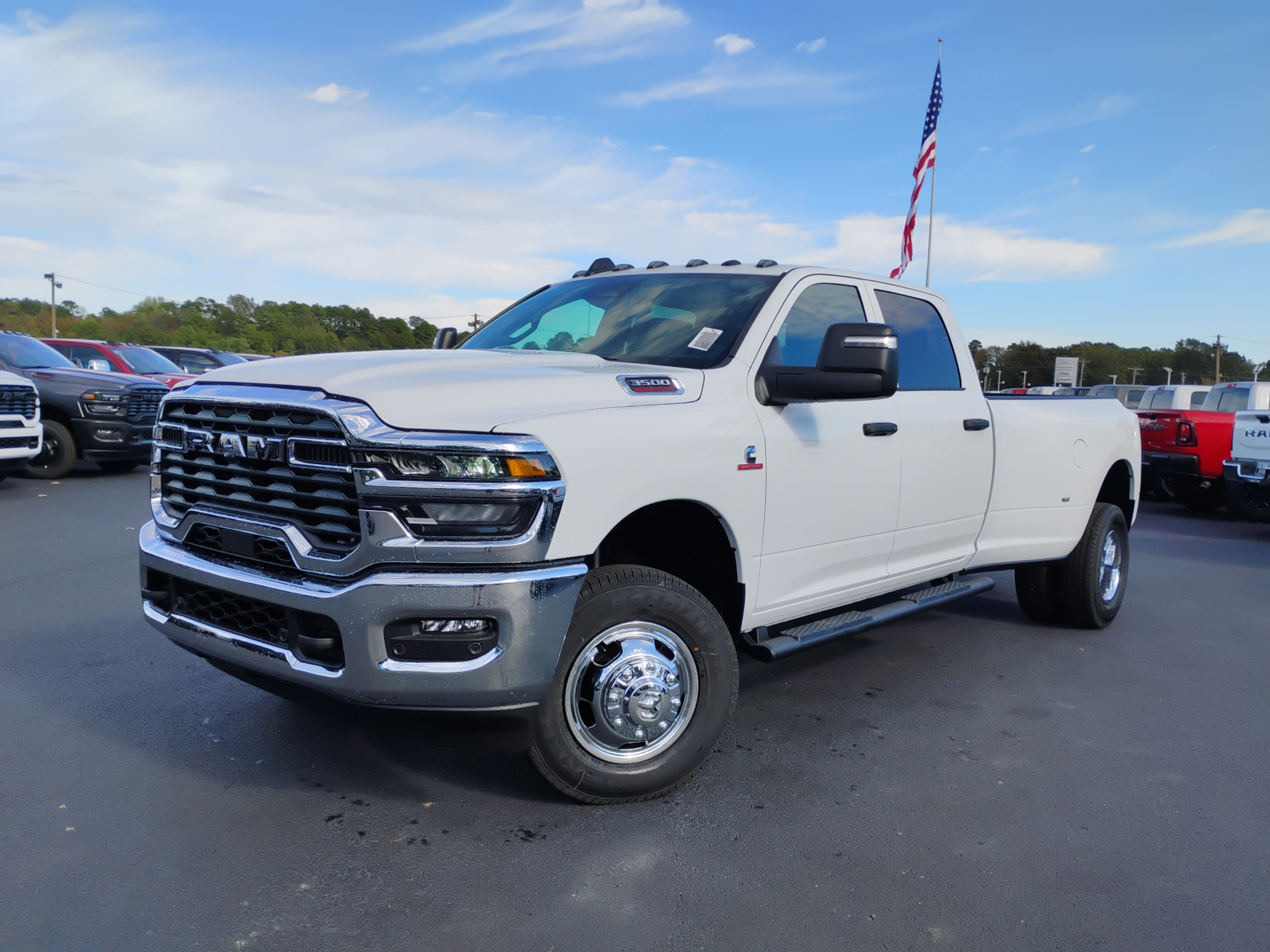 2027 Ram 3500 Tradesman photo 1