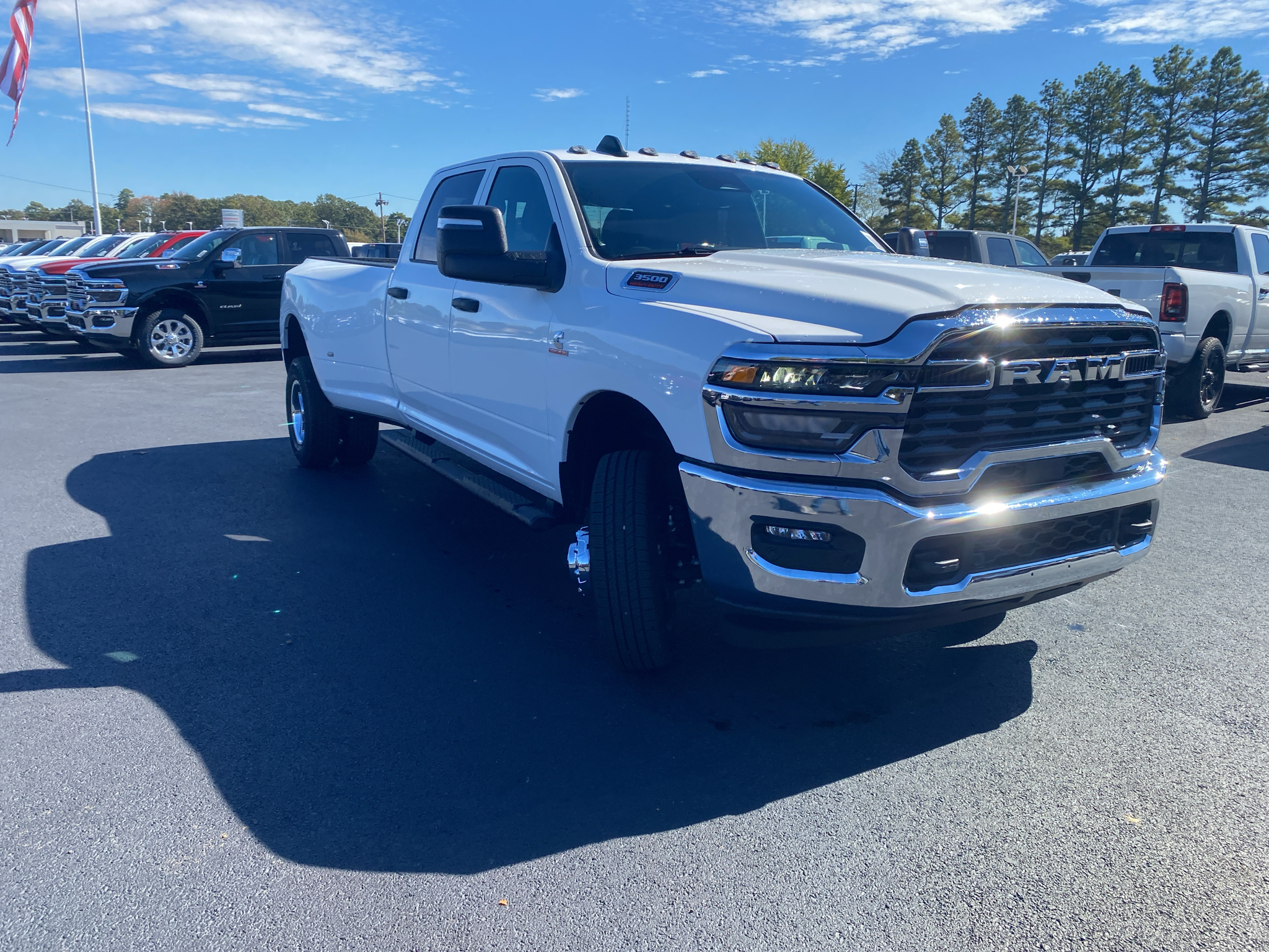 2027 Ram 3500 Tradesman photo 3