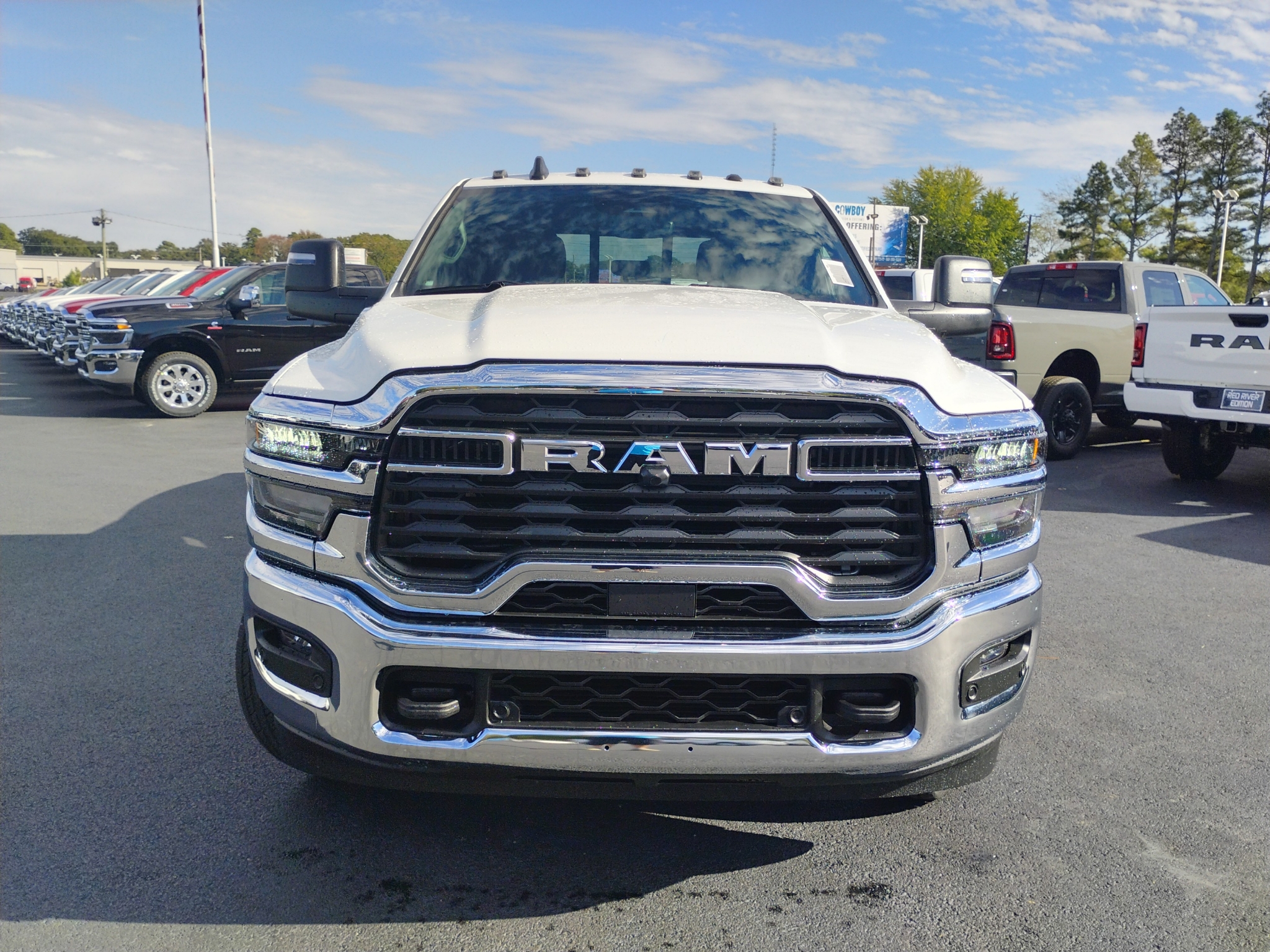 2027 Ram 3500 Tradesman photo 2