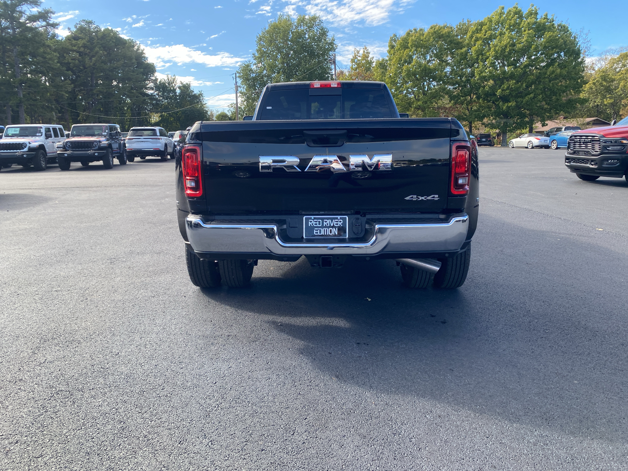 2027 Ram 3500 Tradesman photo 6