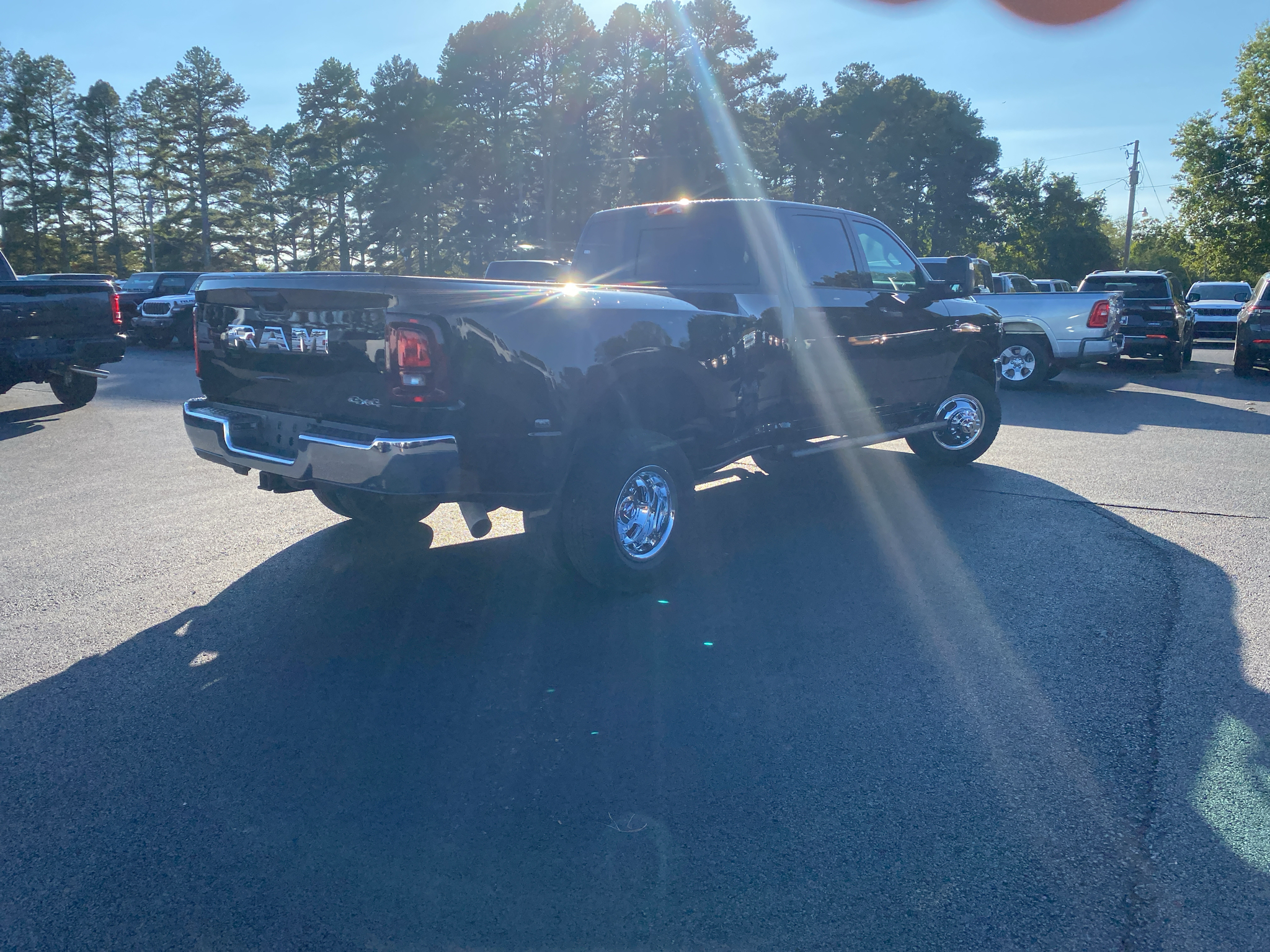 2027 Ram 3500 Tradesman photo 5