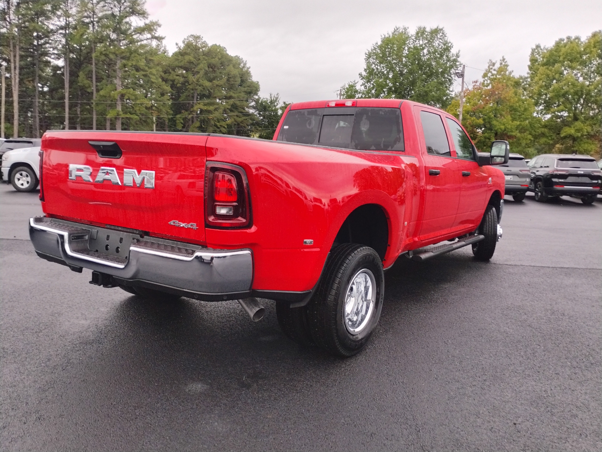 2027 Ram 3500 Tradesman photo 5