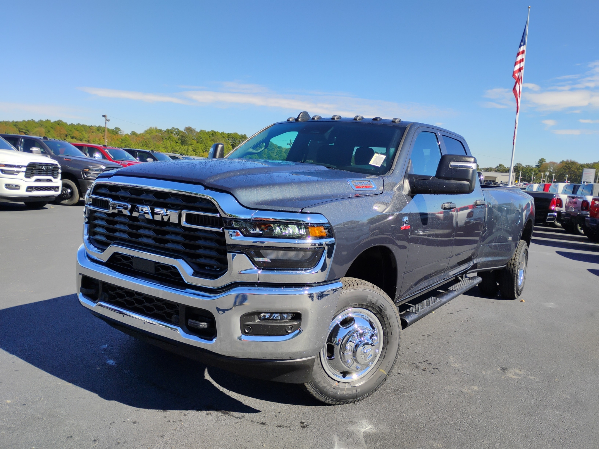 2027 Ram 3500 Tradesman photo 1
