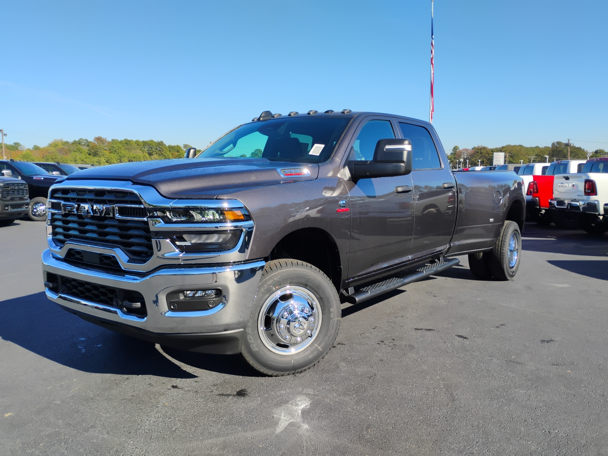 2027 Ram 3500 Tradesman photo 1