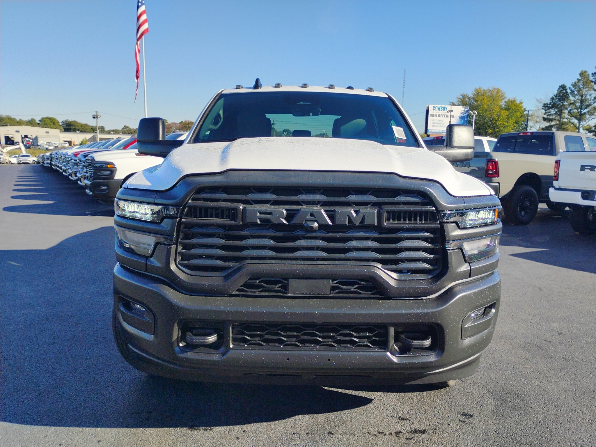 2027 Ram 3500 Tradesman photo 2
