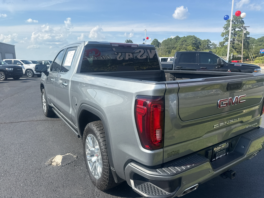 2024 GMC Sierra Denali photo 6