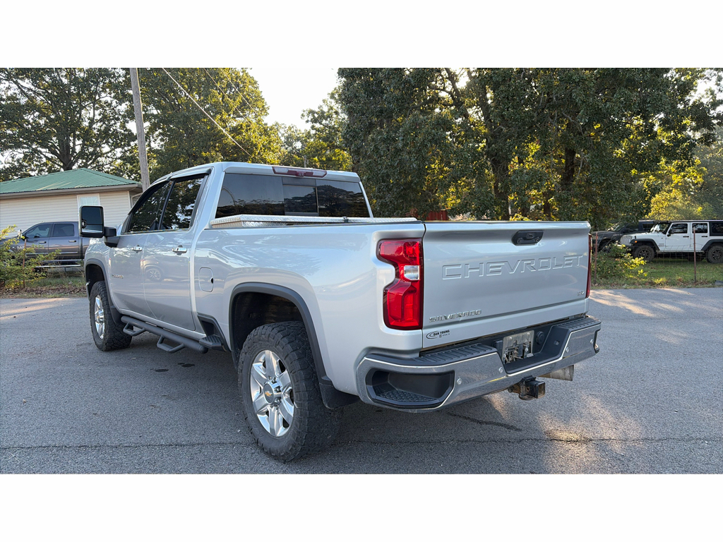 2023 Chevrolet Silverado LTZ photo 4