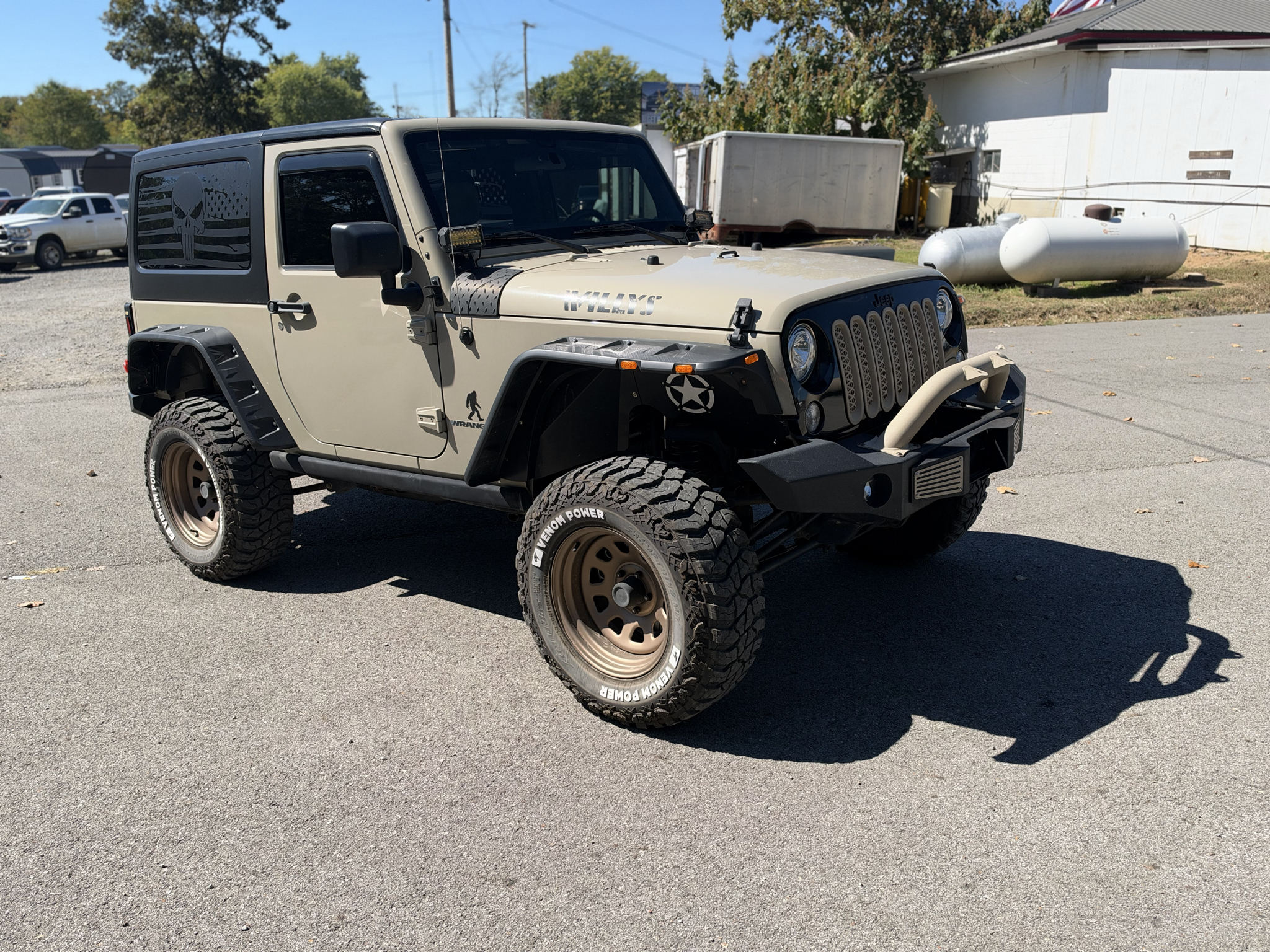 2017 Jeep Wrangler Willys Wheeler photo 2