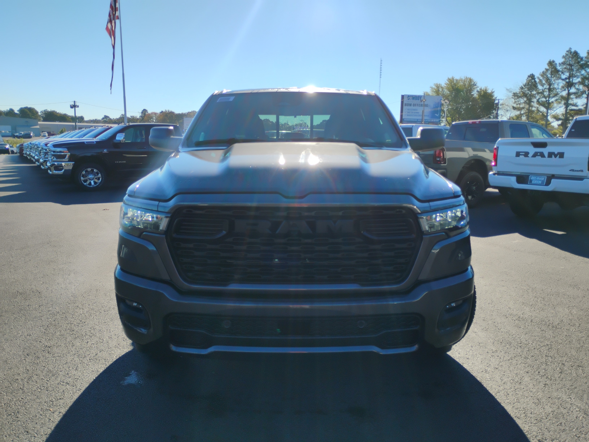 2026 Ram 1500 Express photo 2