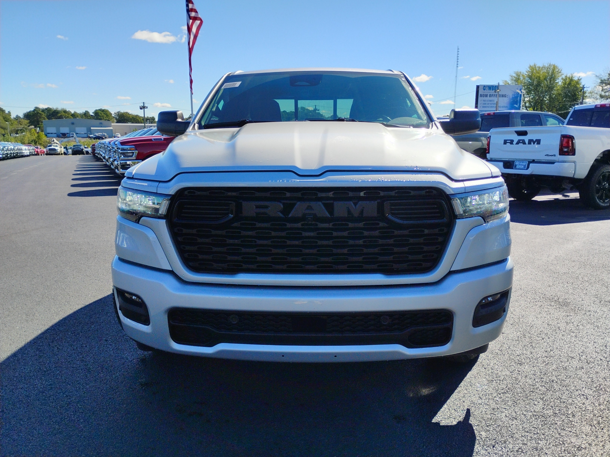 2026 Ram 1500 Express photo 2