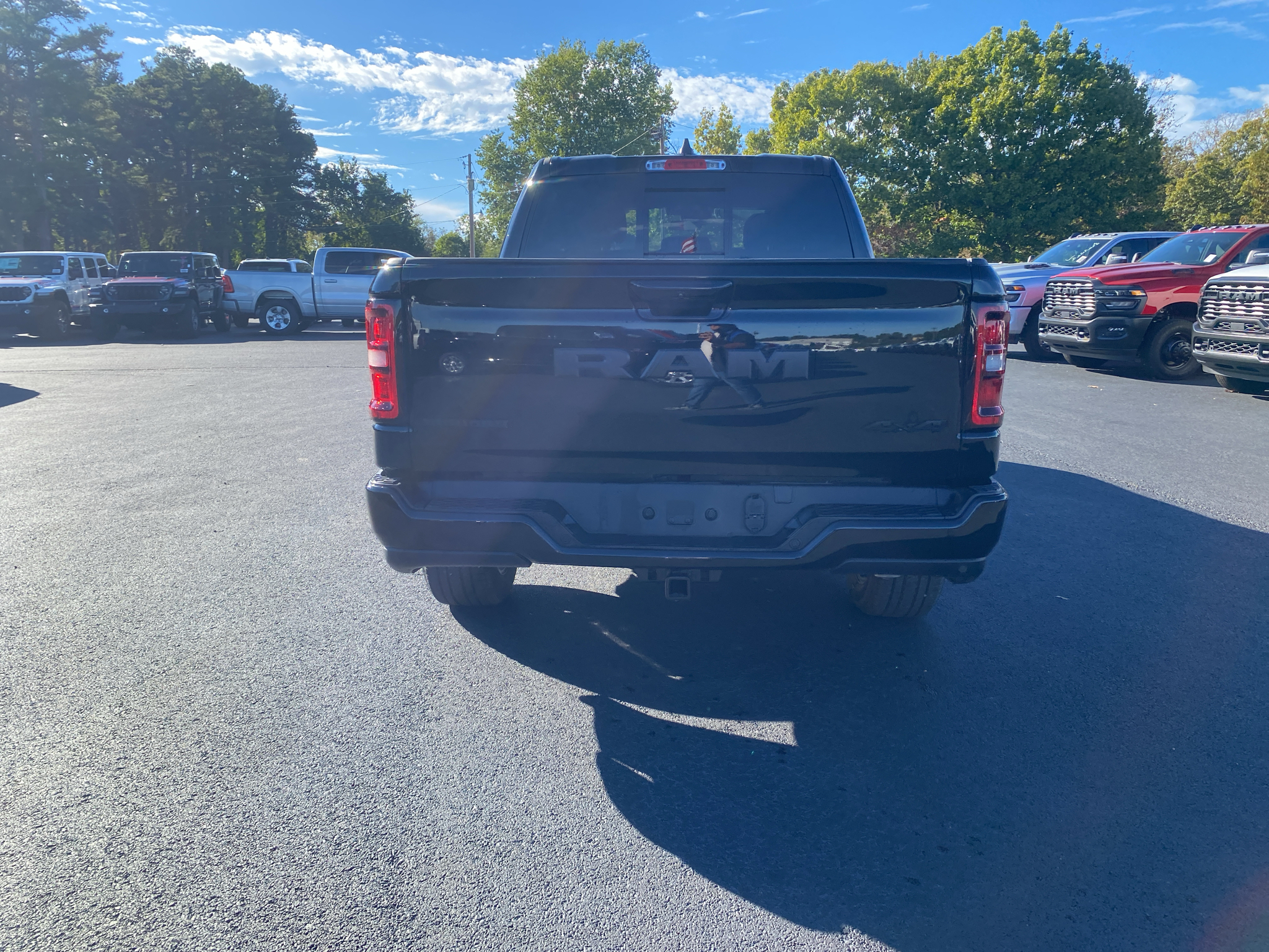 2027 Ram 1500 Big Horn photo 6