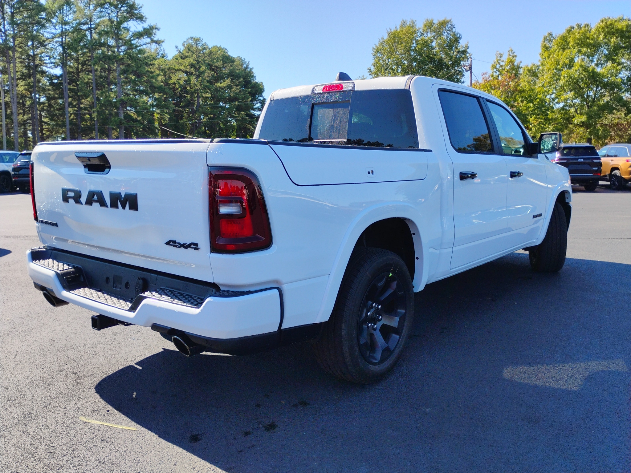 2027 Ram 1500 Big Horn photo 5