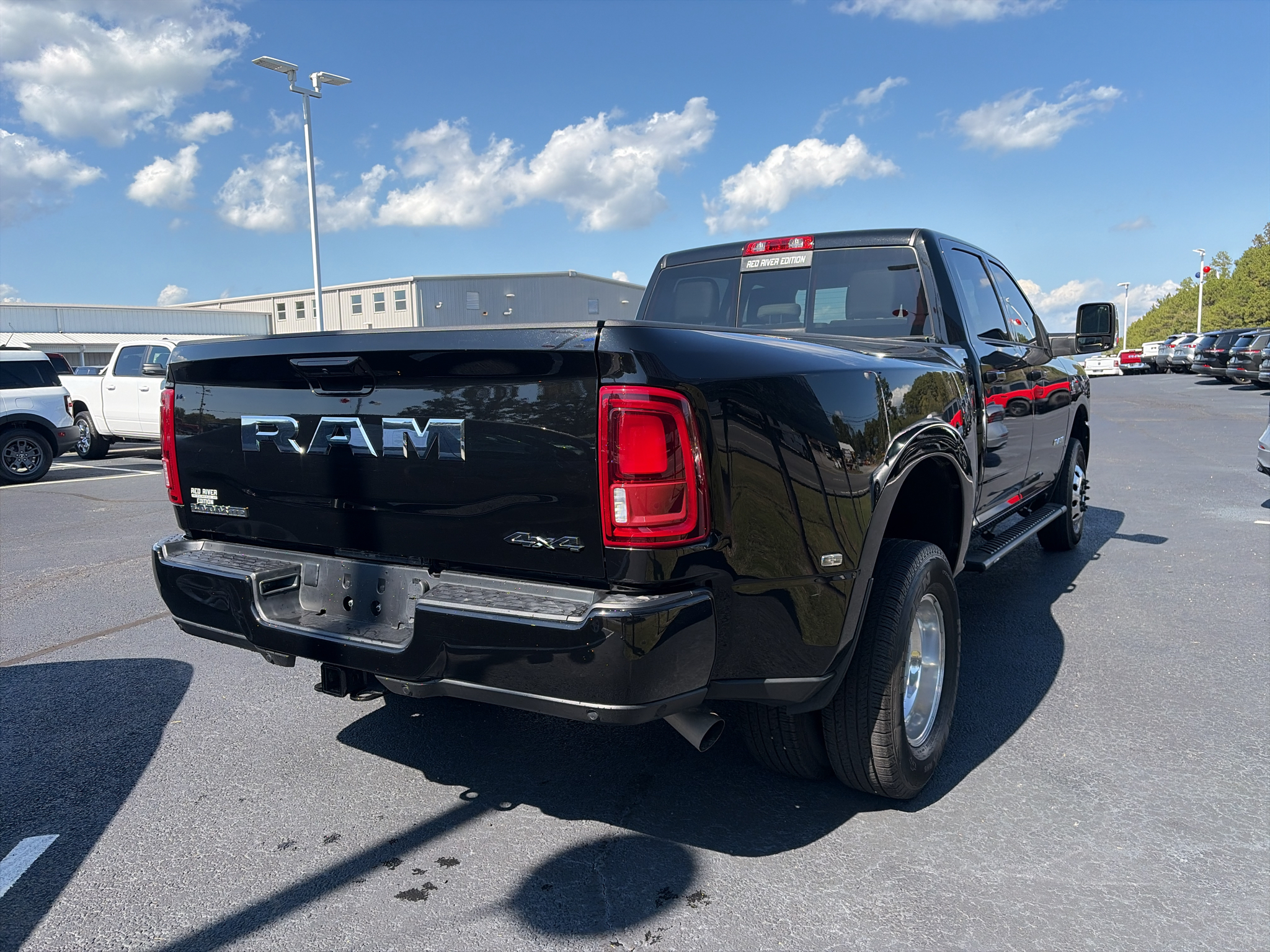 2025 Ram 3500 Laramie photo 5