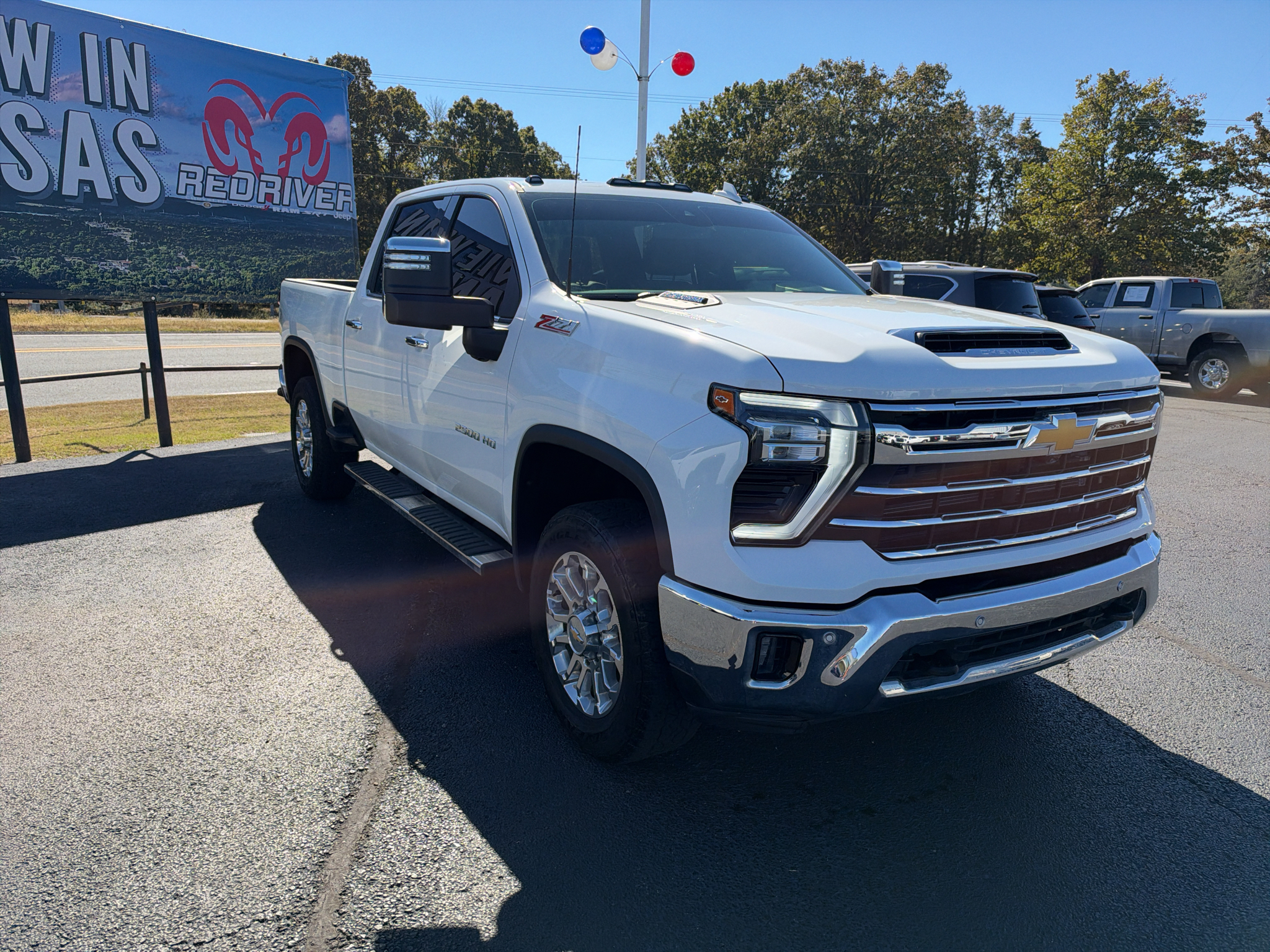 2025 Chevrolet Silverado LTZ photo 3