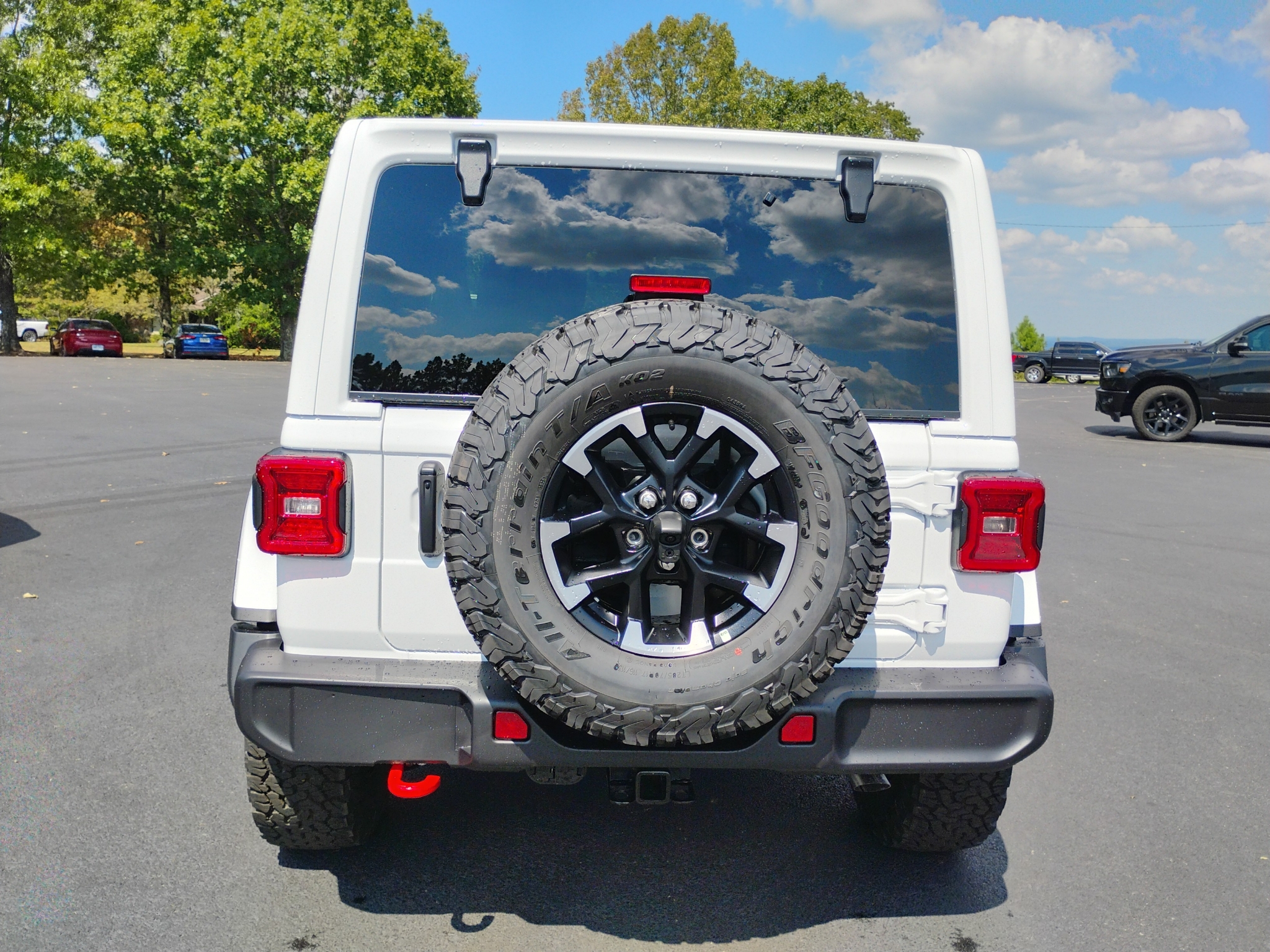 2027 Jeep Wrangler Rubicon photo 6
