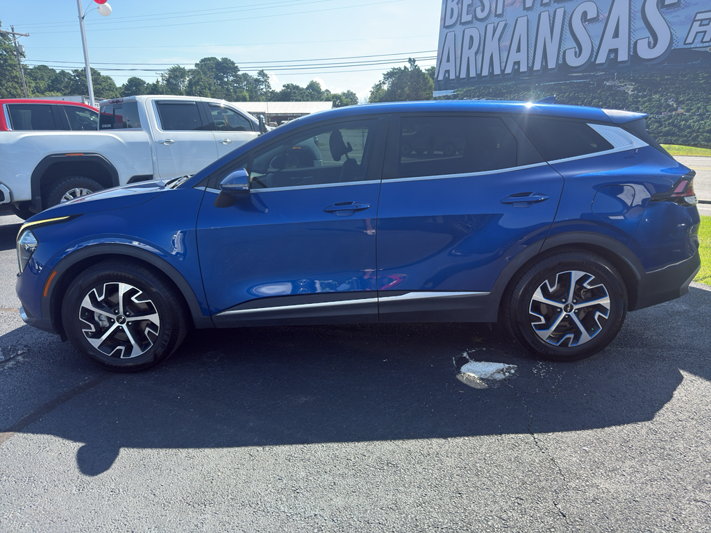 2023 Kia Sportage representative vehicle photo