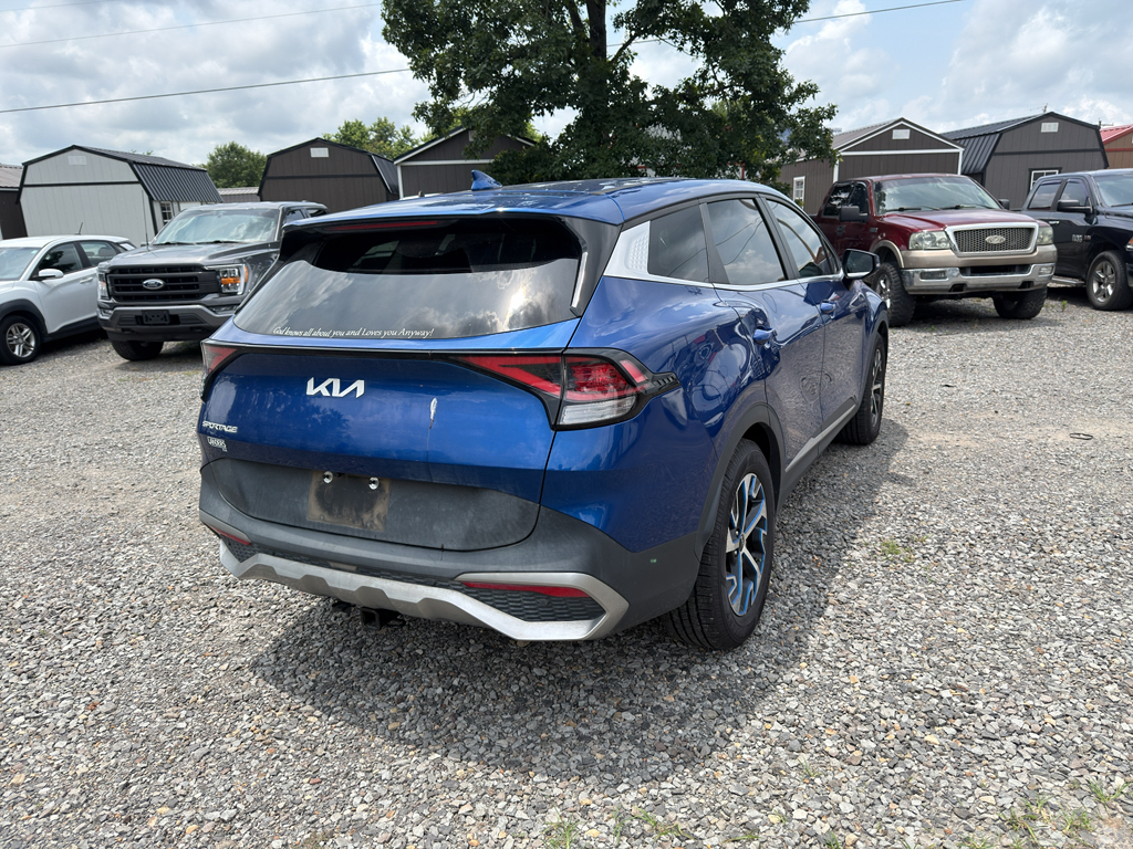2023 Kia Sportage EX photo 3
