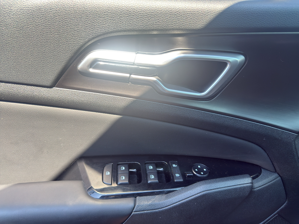 2023 Kia Sportage representative vehicle photo