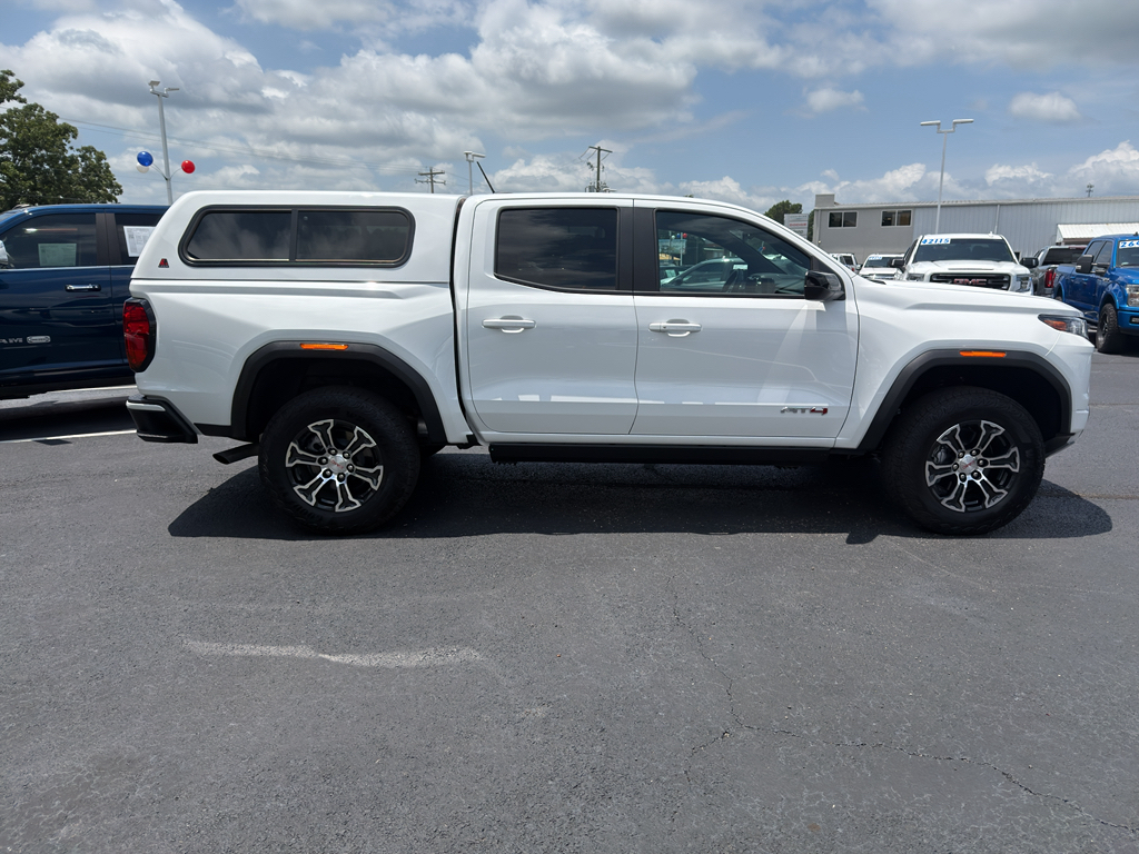 2025 GMC Canyon 4WD AT4 photo 4