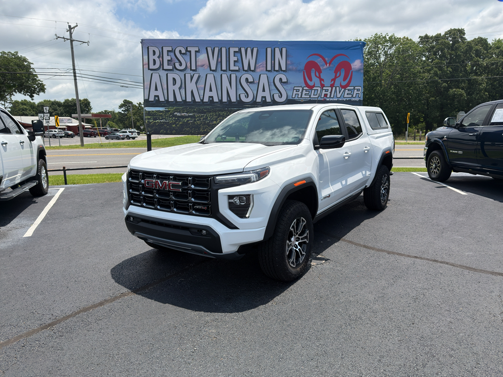 2025 GMC Canyon 4WD AT4 photo 1