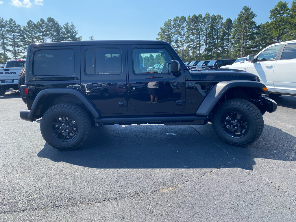 2027 Jeep Wrangler Willys photo 4