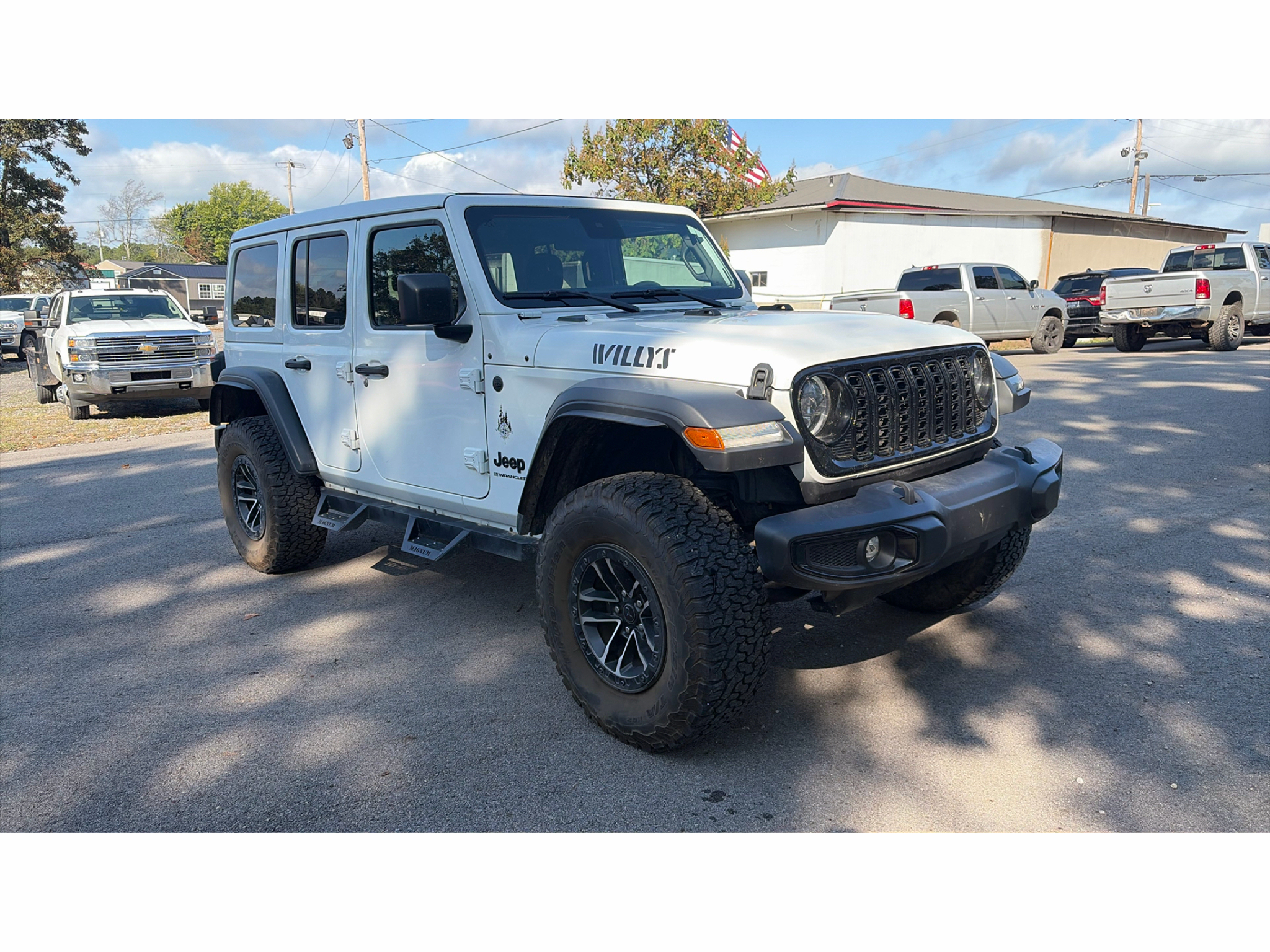 2024 Jeep Wrangler Willys photo 2