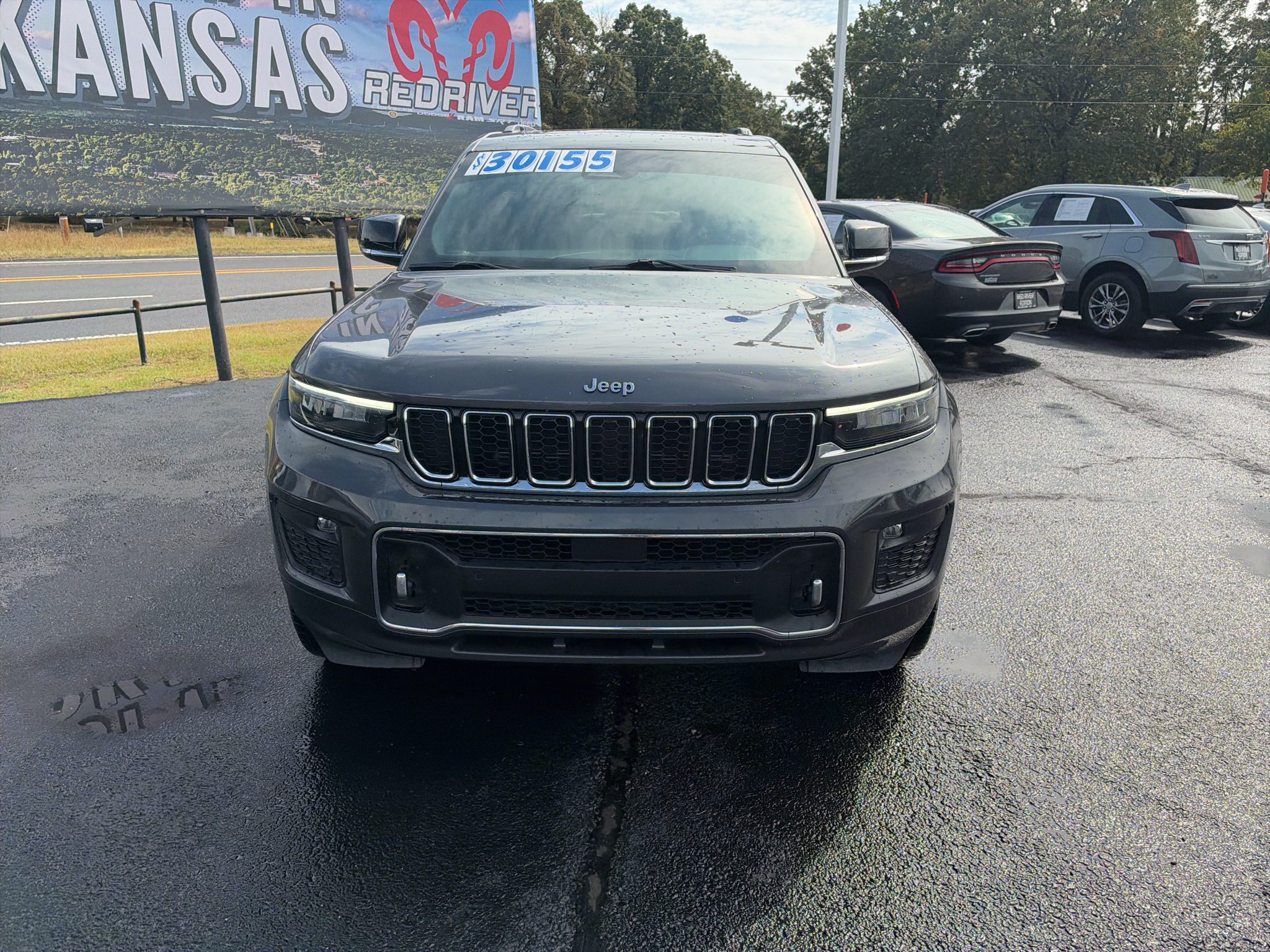 2022 Jeep Grand Cherokee L Overland photo 2