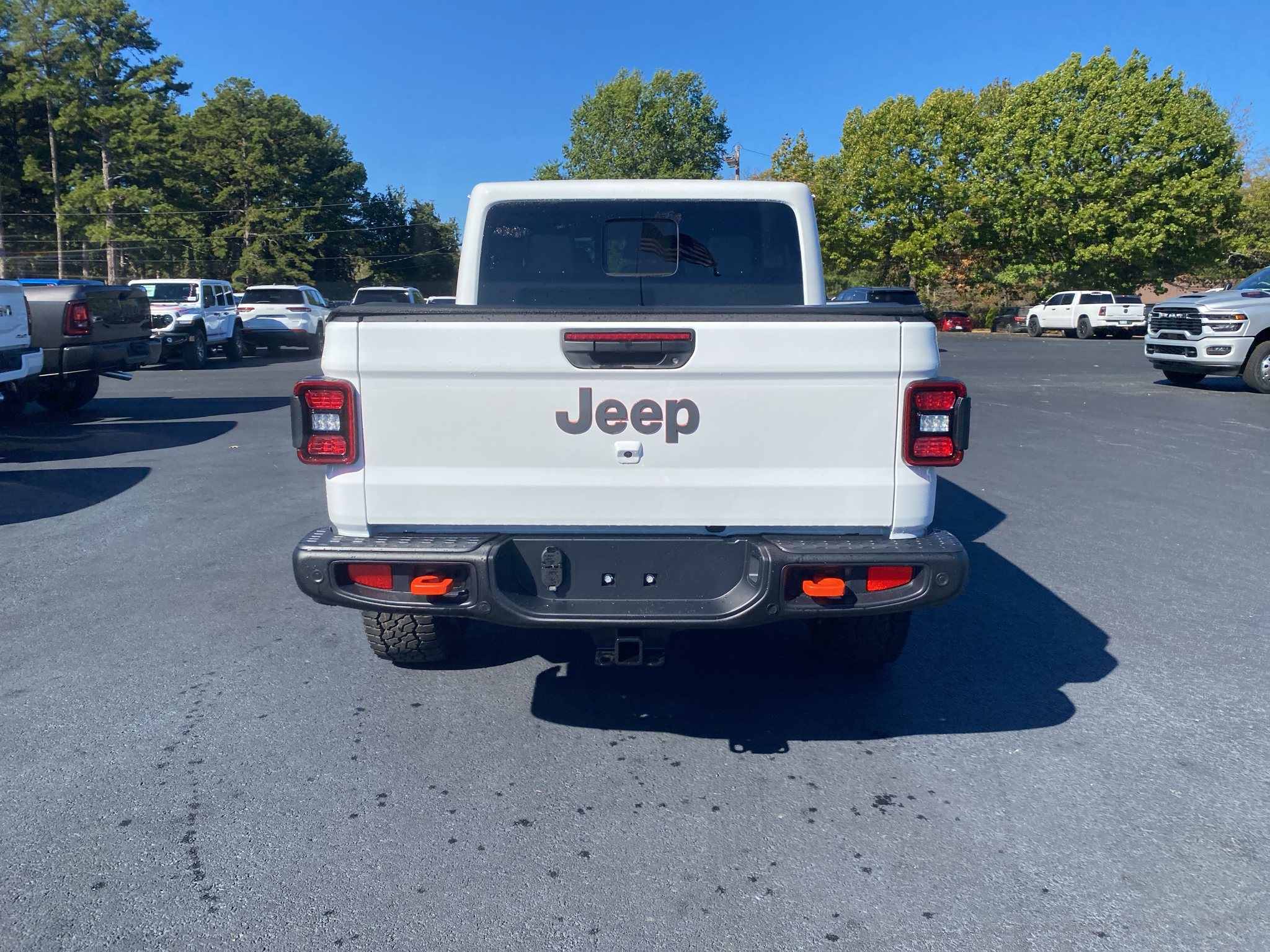 2027 Jeep Gladiator Mojave X photo 6