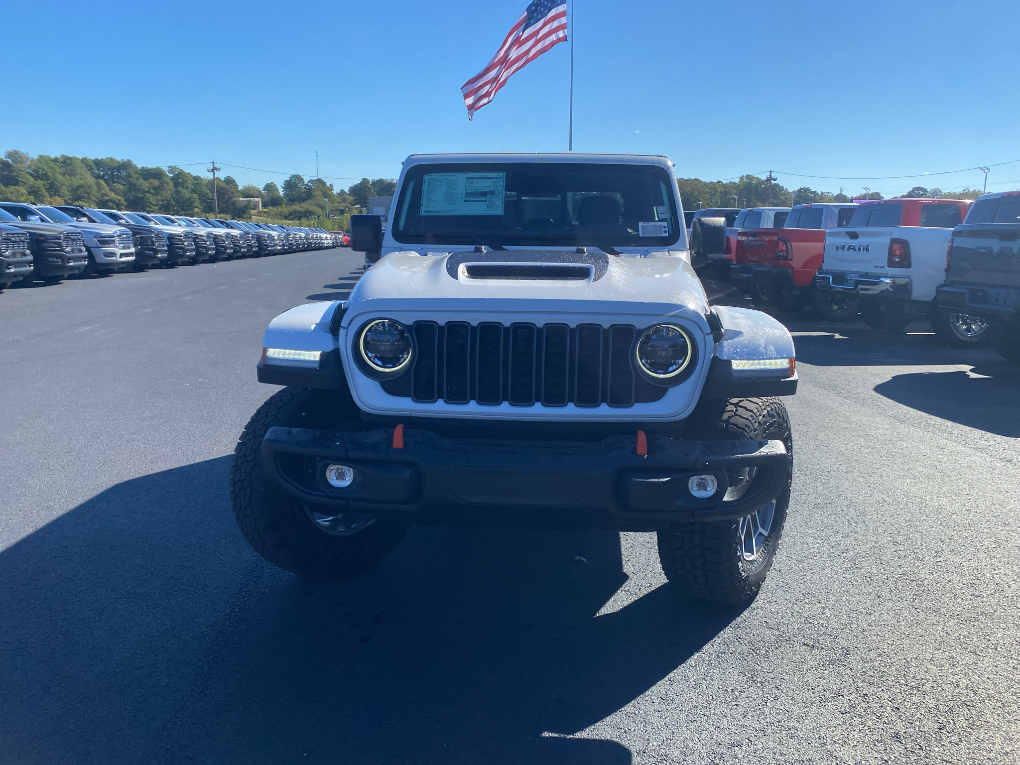 2027 Jeep Gladiator Mojave X photo 2