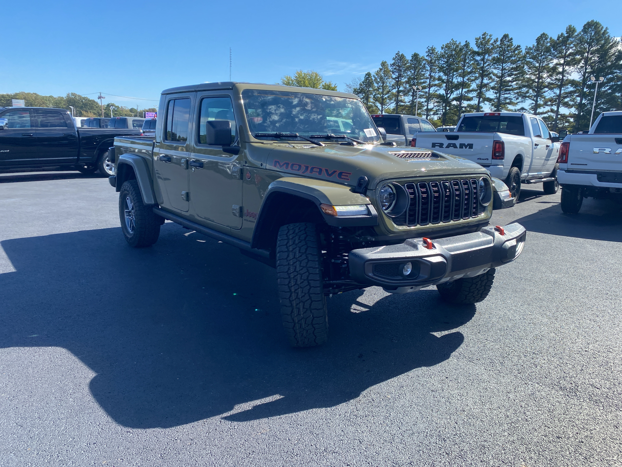 2027 Jeep Gladiator Mojave photo 3