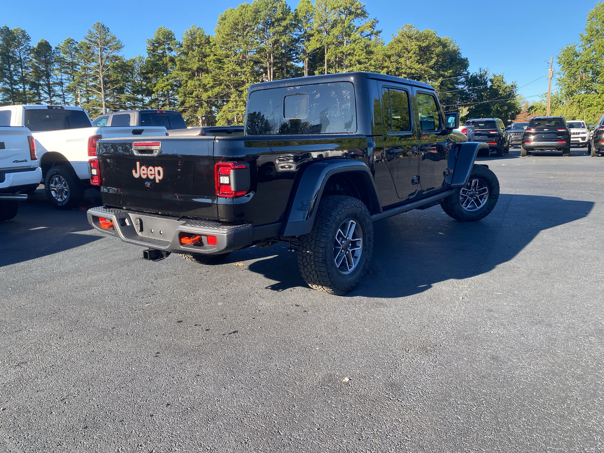 2027 Jeep Gladiator Mojave photo 5
