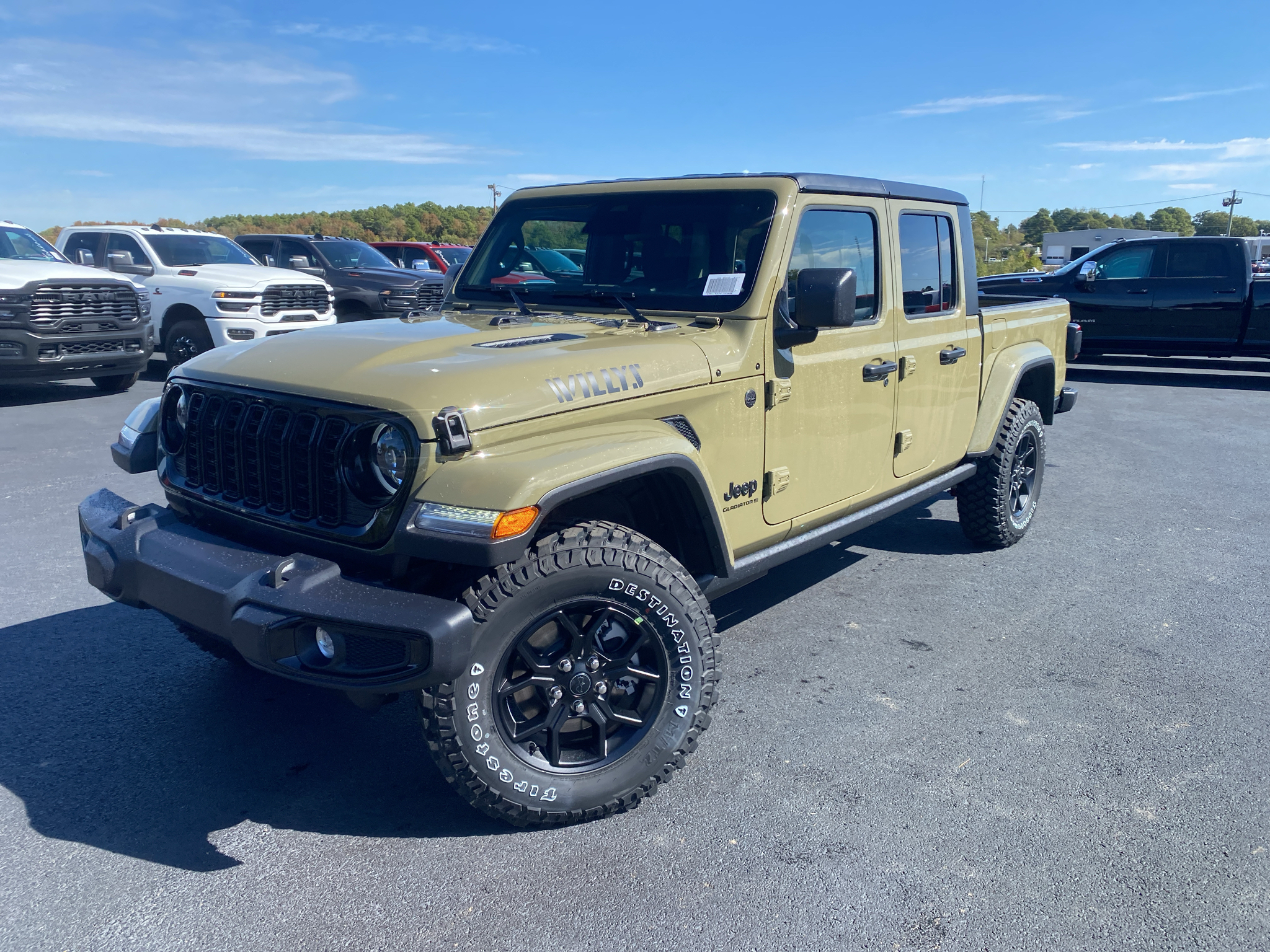 2027 Jeep Gladiator Willys photo 1