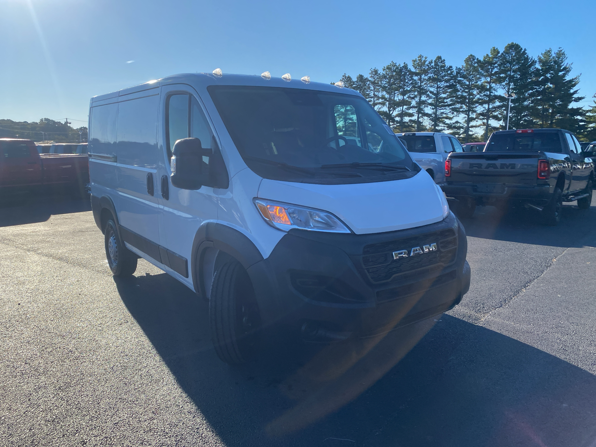 2027 Ram ProMaster 1500 Tradesman photo 3