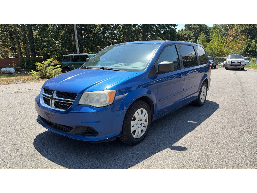 2013 Dodge Grand Caravan SE photo 1
