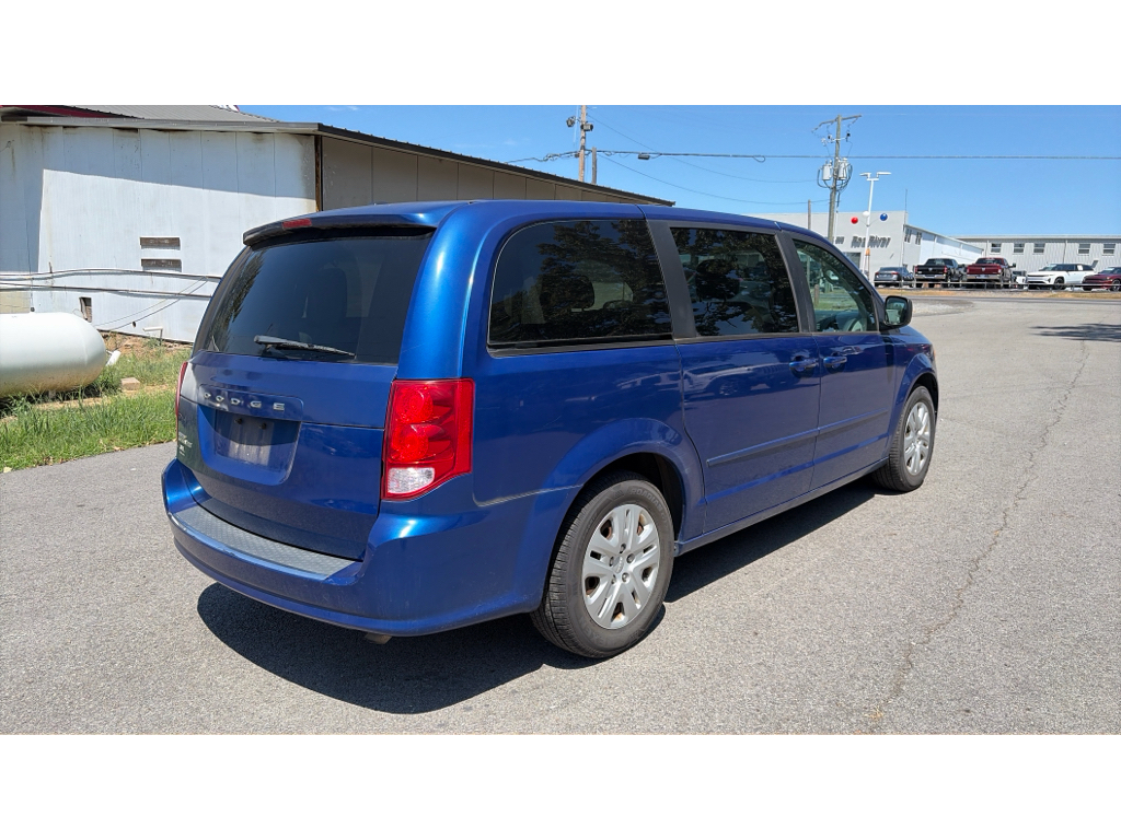 2013 Dodge Grand Caravan SE photo 3