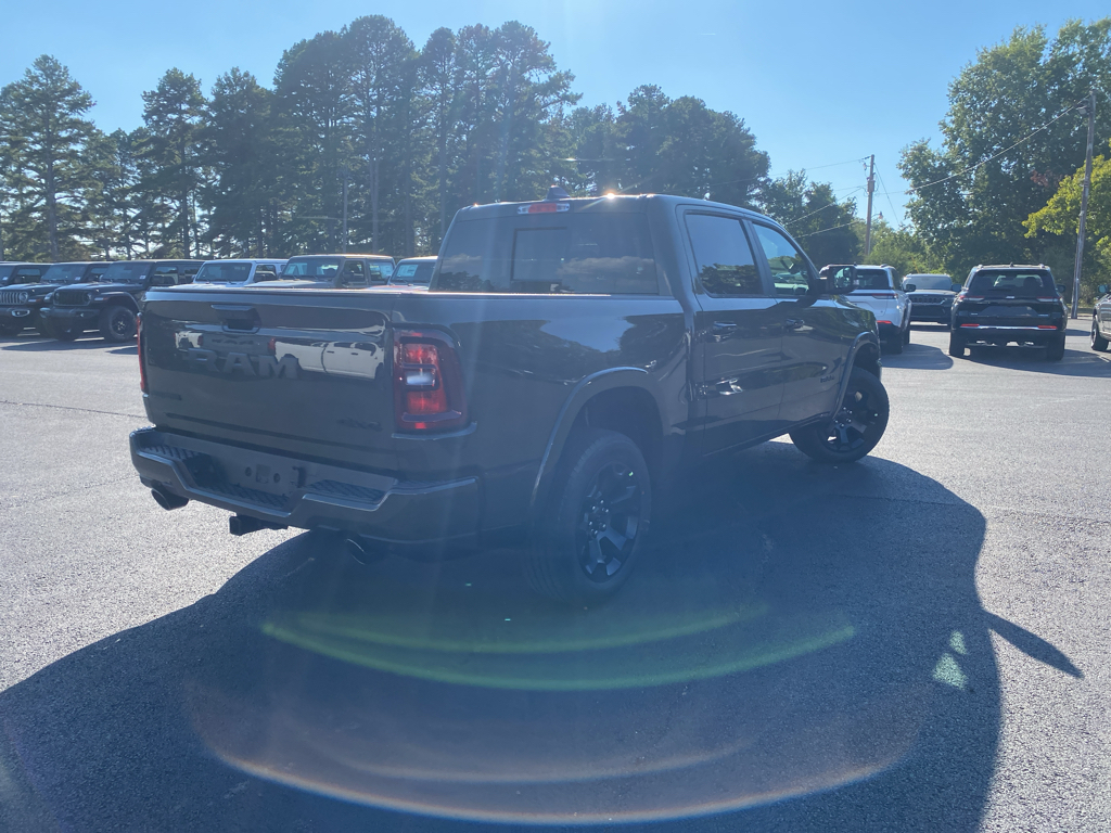 2027 Ram 1500 Big Horn photo 5