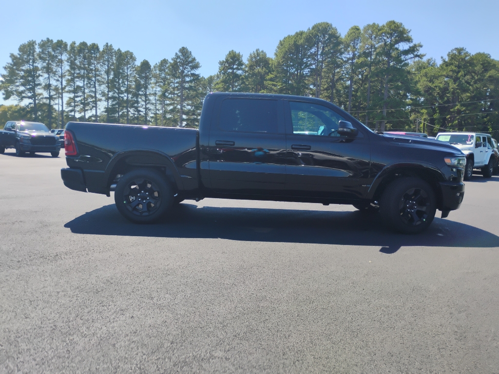 2027 Ram 1500 Big Horn photo 4
