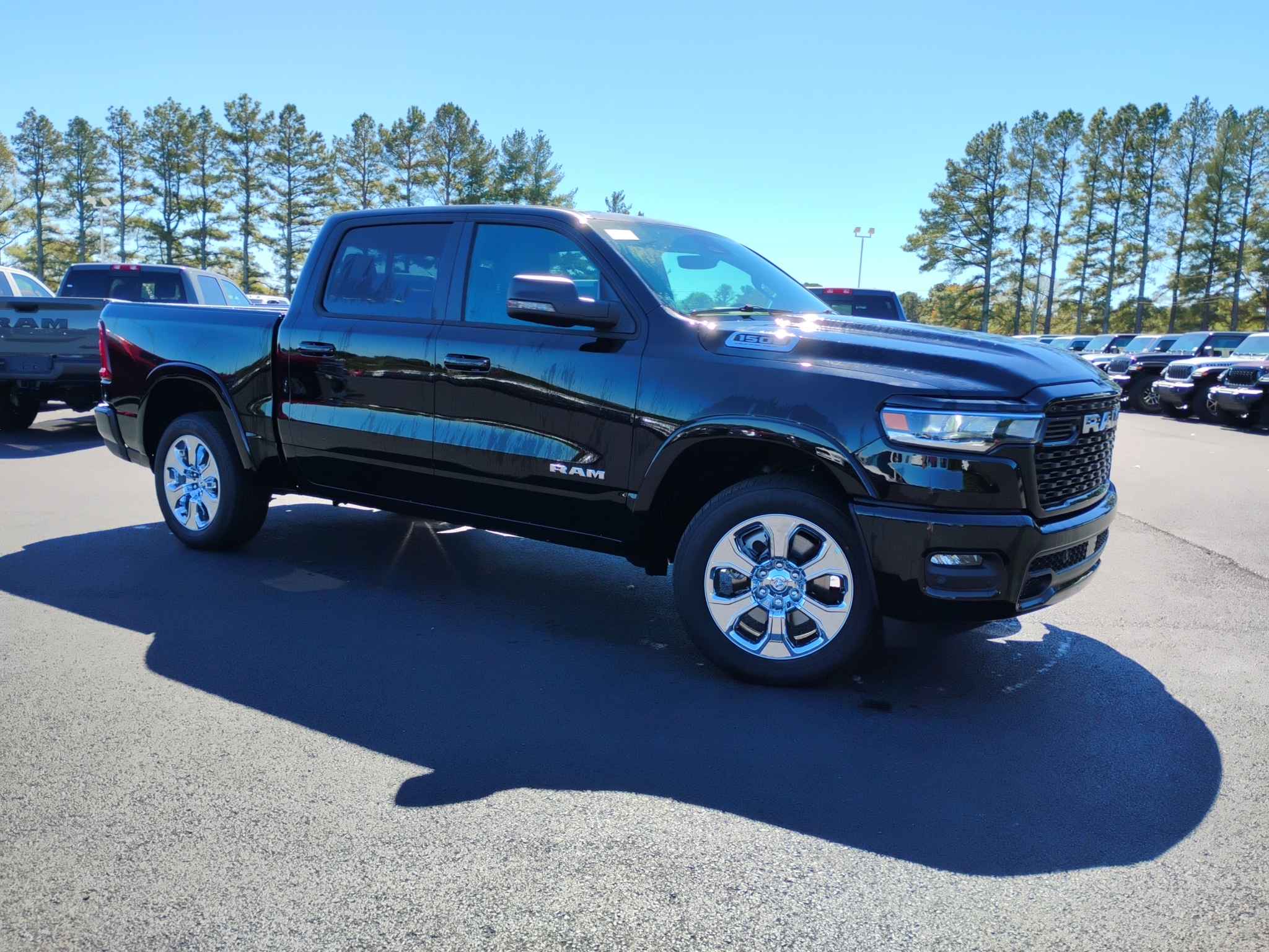 2027 Ram 1500 Big Horn photo 3