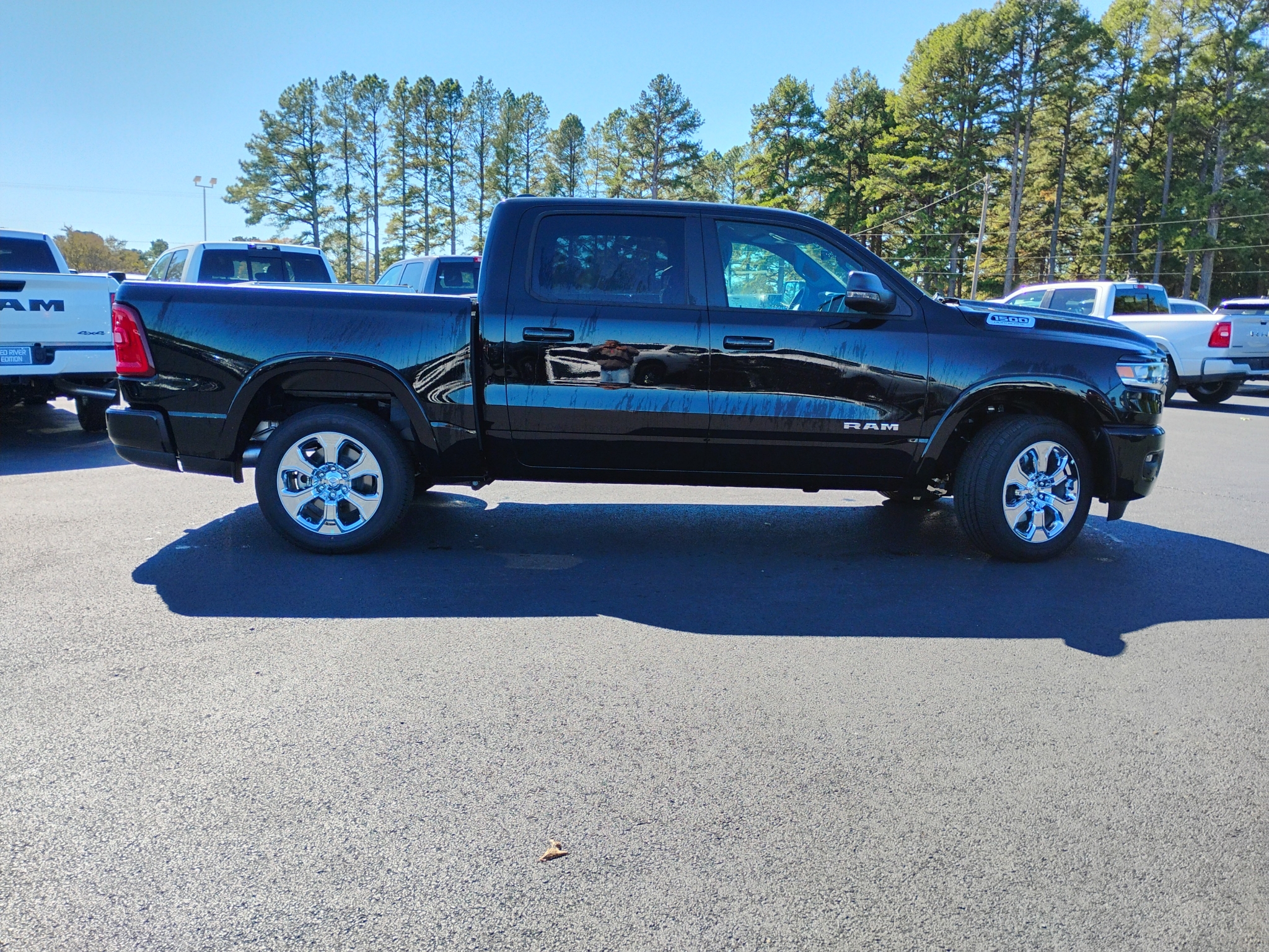 2027 Ram 1500 Big Horn photo 4