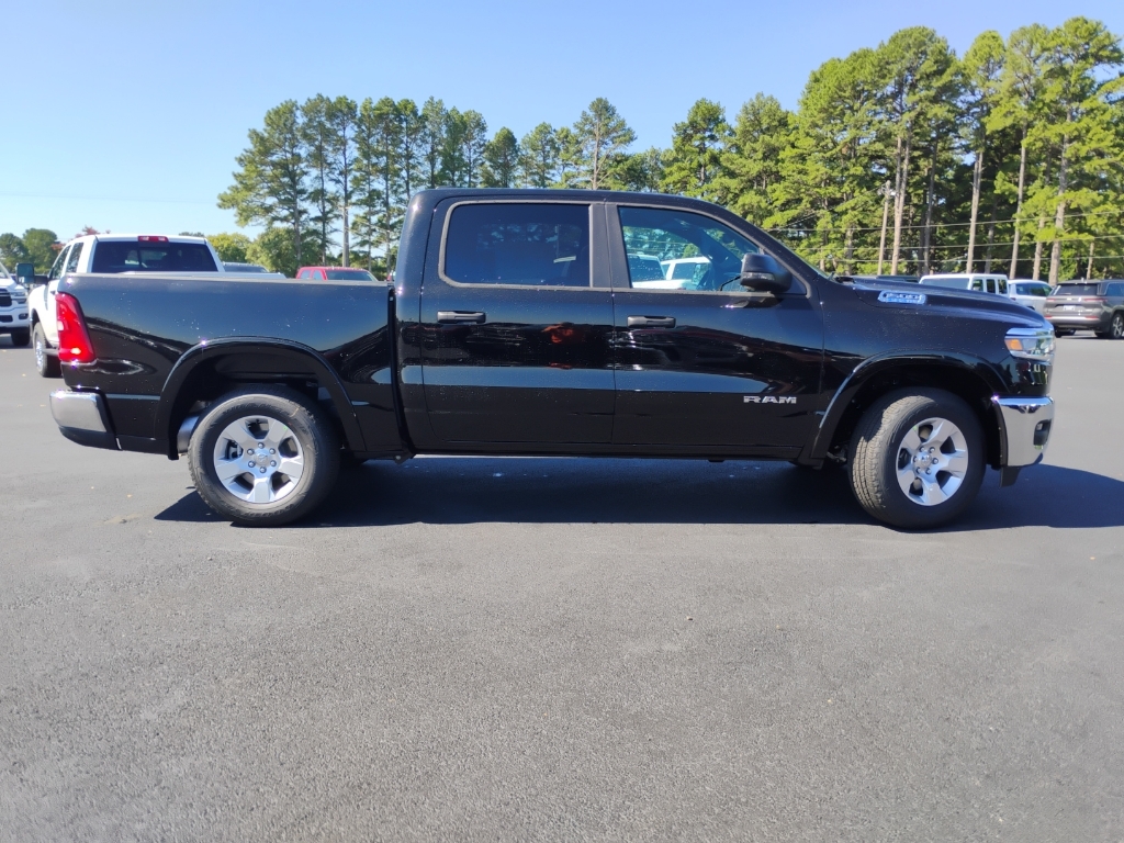 2027 Ram 1500 Big Horn photo 4