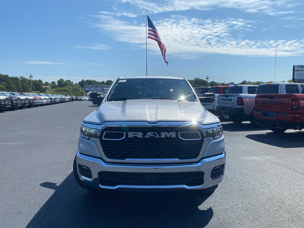 2027 Ram 1500 Big Horn photo 2