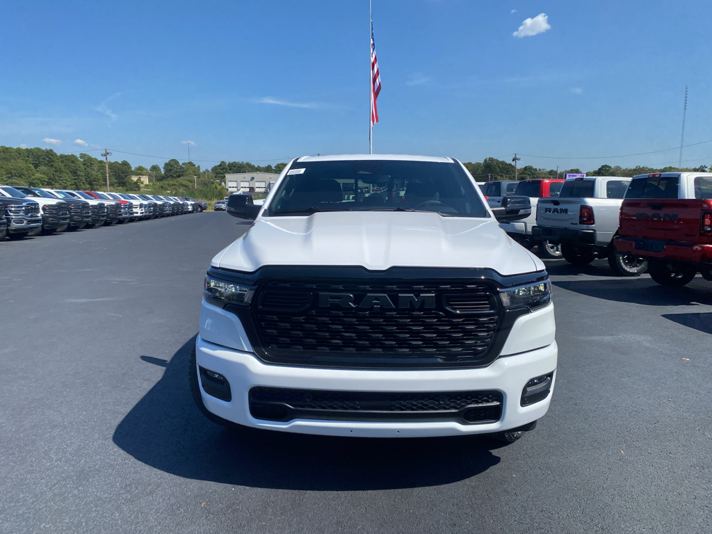 2027 Ram 1500 Big Horn photo 2