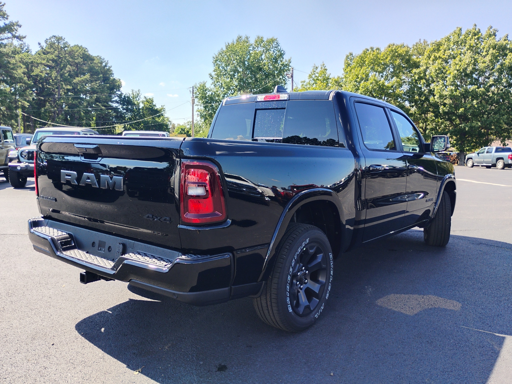 2027 Ram 1500 Big Horn photo 5