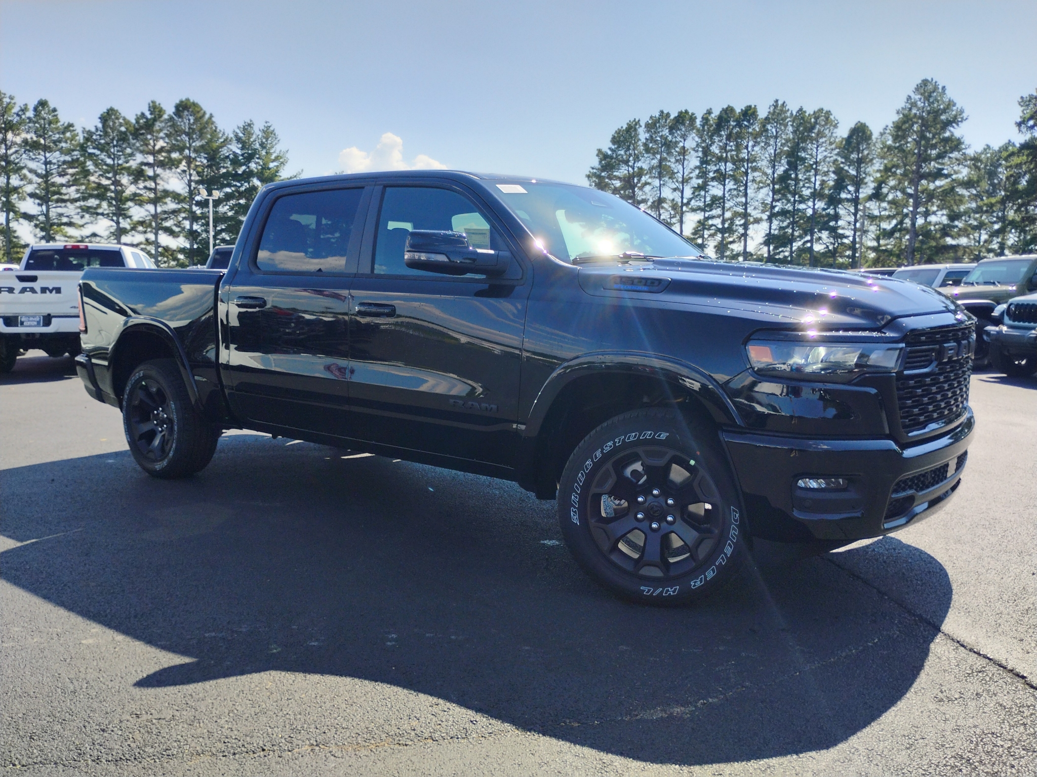 2027 Ram 1500 Big Horn photo 3